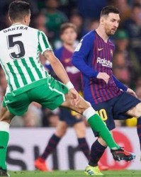  AC米兰德比惨败后反弹，五球大胜升班马威尼斯  