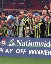 29, 朗斯老将攻入里程碑进球，超越传奇独享队史第三  