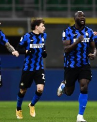  AC米兰德比战绝杀同城死敌取关键三分  