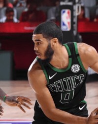  塔图姆末节23分逆转黄蜂  